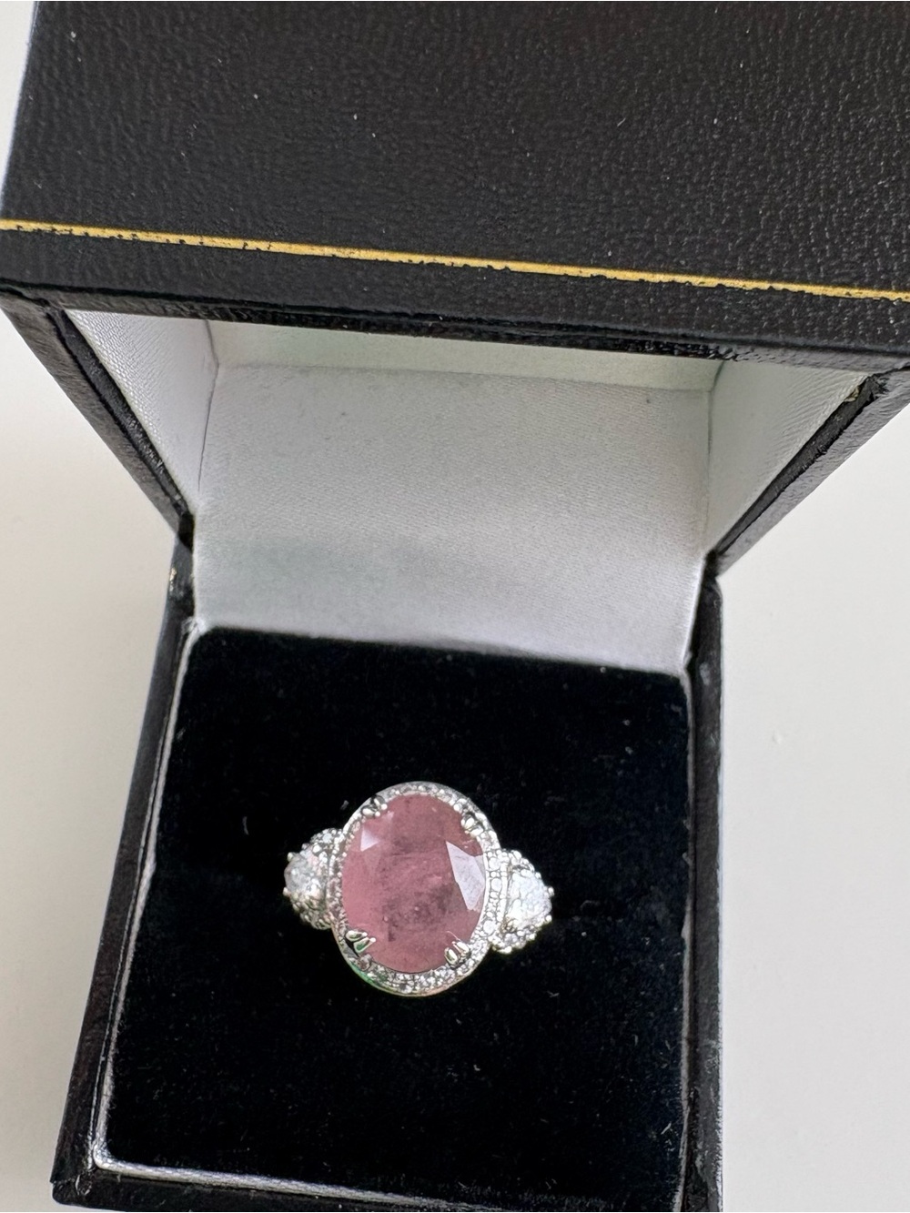 Bomb Party Whispers of Luxury Ring RG25231 Rose Quartz Rhodium Plating